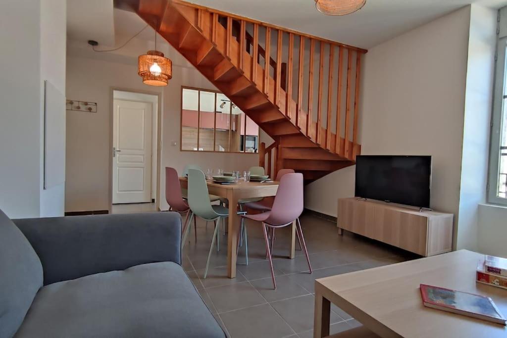 Апартаменты Superbe Duplex « Le Grevy » Доль Экстерьер фото